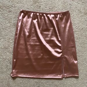 Mini silk skirt — pink